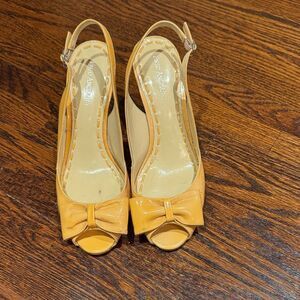 Enzo Angiolini- Women's Yellow Peep-Toe Slingback Heels